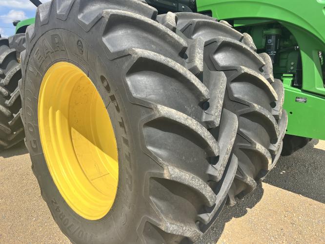John Deere 9430