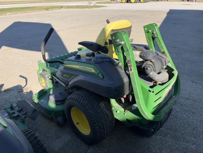 John Deere Z930M
