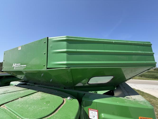 John Deere S770