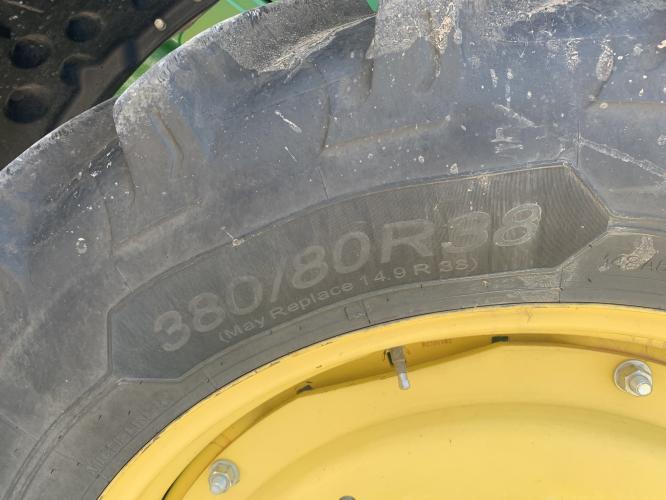 John Deere 8285R