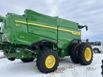John Deere S7 700