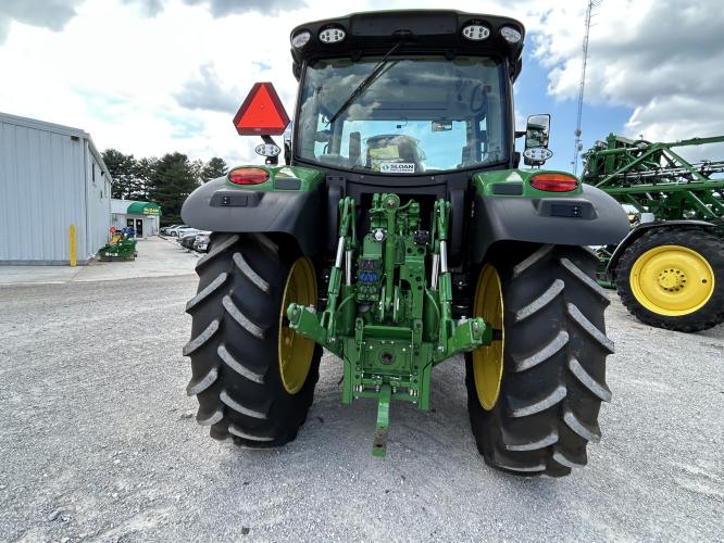 John Deere 6R 130