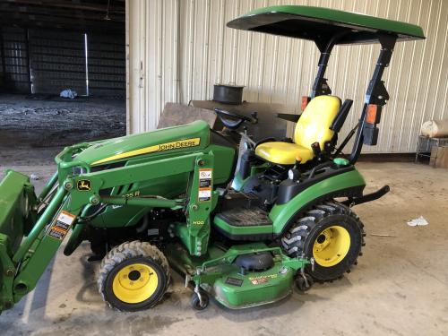 2015 John Deere 1025R