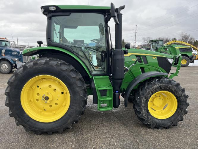 John Deere 6R 130
