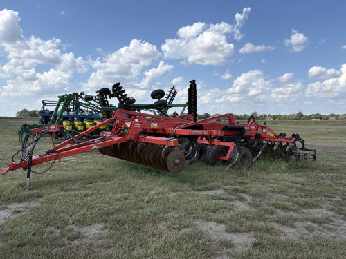 2014 Kuhn Dominator 4850-15
