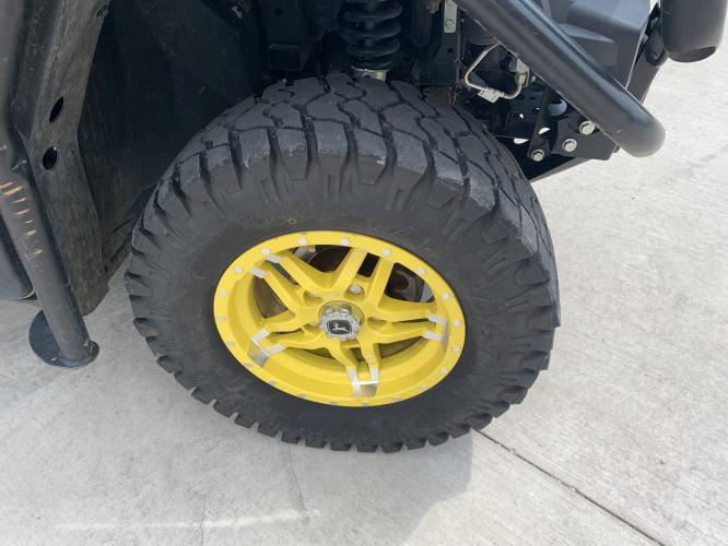 John Deere XUV835R