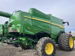 John Deere S7 900
