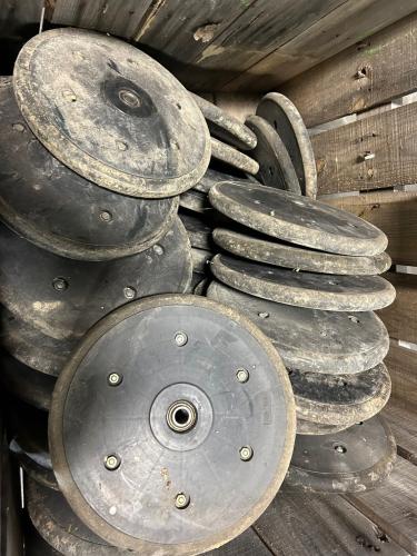 John Deere AA39968 CLOSING WHEEL