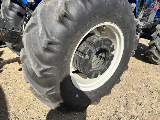 New Holland WORKMASTER 105