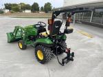 John Deere 1025R