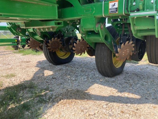 John Deere 1775NT