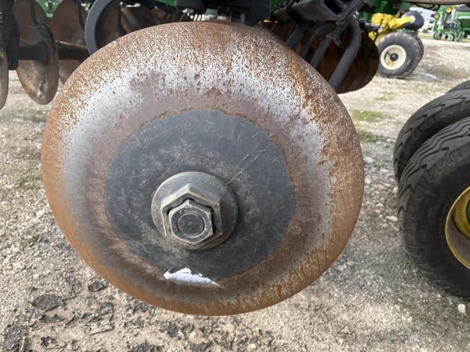 John Deere 2730