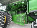 John Deere S7 700