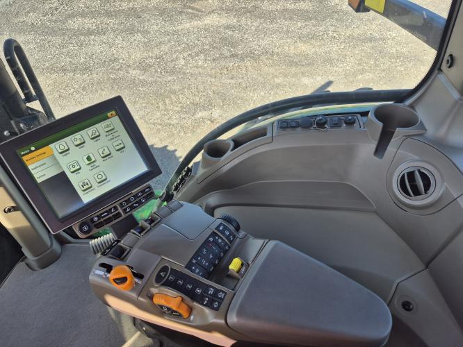 John Deere 8R 370