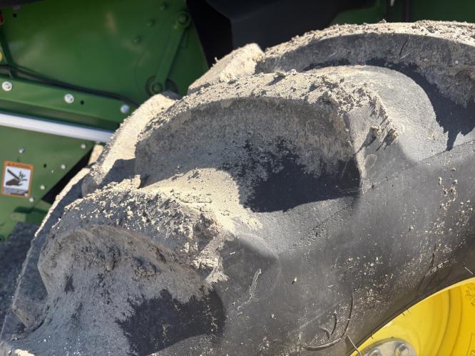 John Deere S770