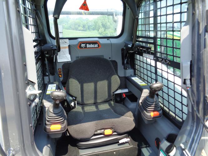 Bobcat T66