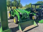 John Deere 3033R