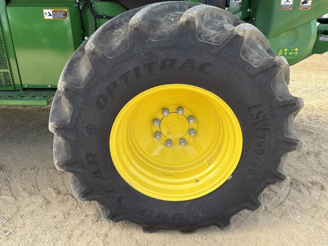 John Deere S780