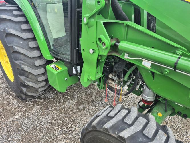 John Deere 4066R