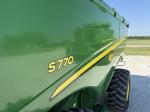 John Deere S770