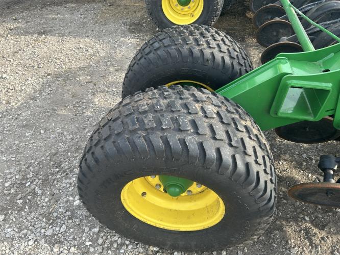 John Deere N530C