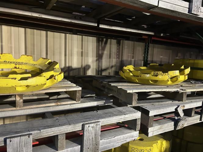 John Deere R167153G  rear weight