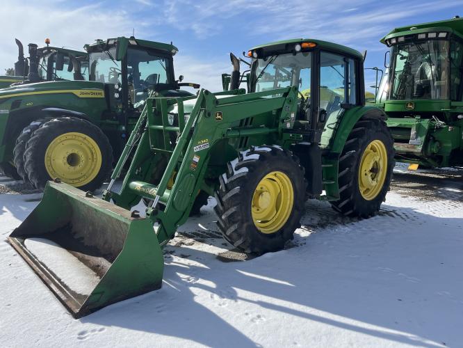 John Deere 6115M