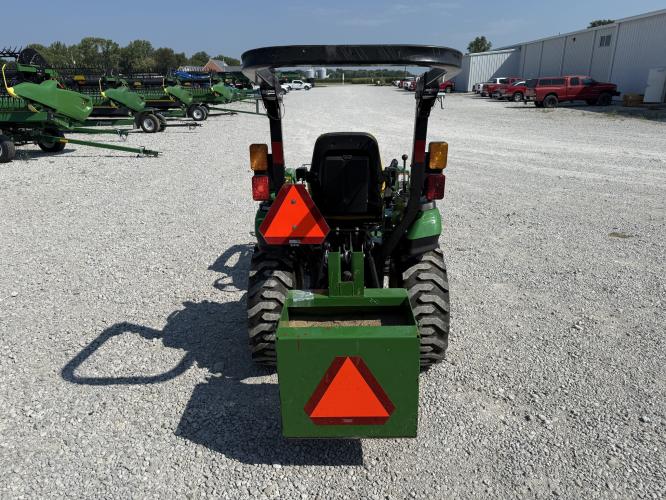 John Deere 2025R
