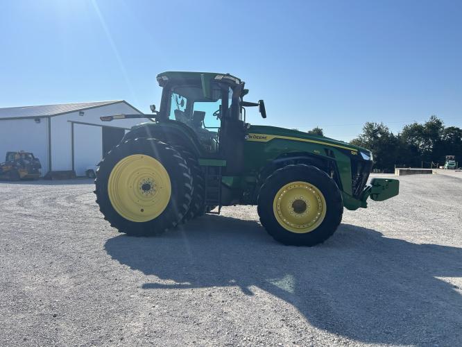John Deere 8R 410