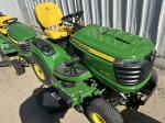 John Deere X734