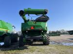 John Deere X9 1100