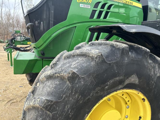 John Deere 6130R