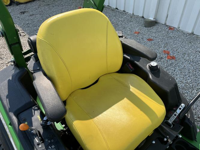 John Deere Z930R