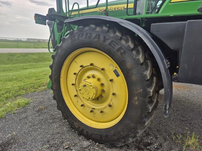 John Deere 4920