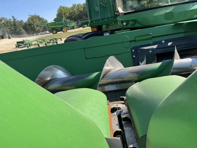 John Deere 612C