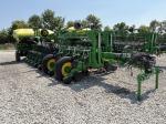 John Deere 1775NT