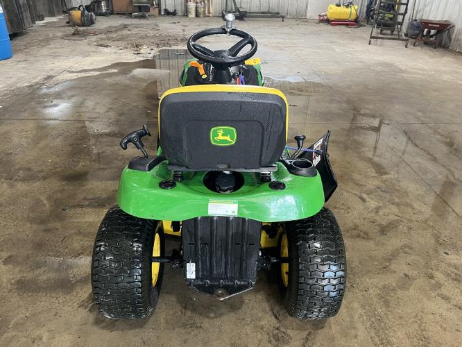 John Deere E100