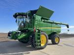 John Deere S770