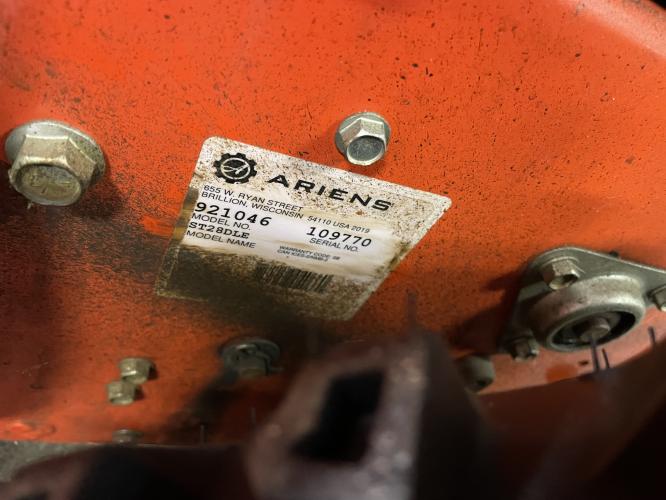 Ariens Deluxe 28