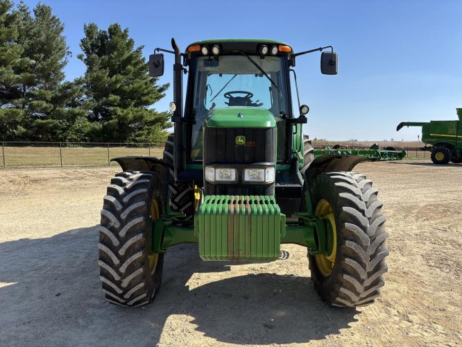 John Deere 7420