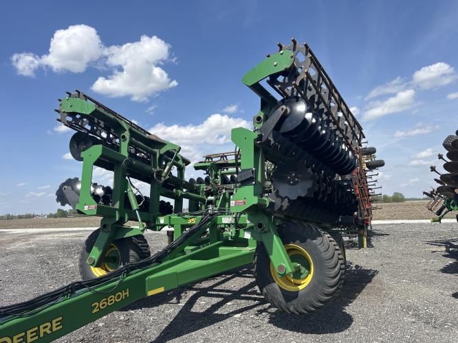 John Deere 2680H