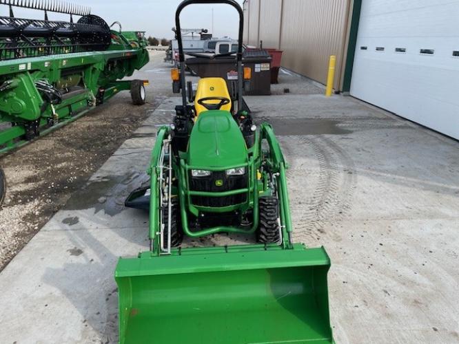 John Deere 1025R