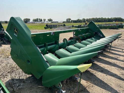 2023 John Deere C8R