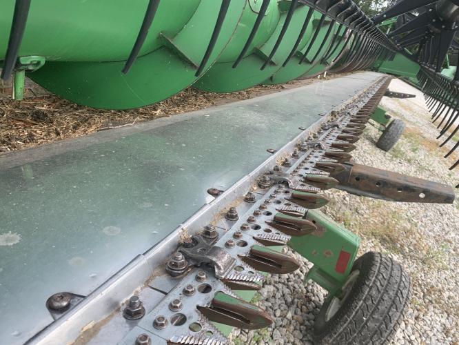 John Deere 630F