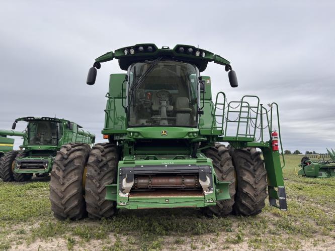 John Deere S780