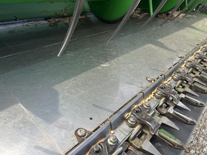 John Deere 630F