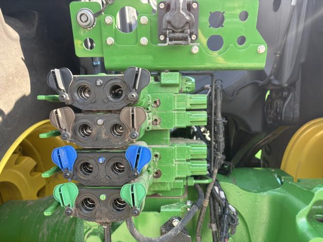 John Deere 9520R