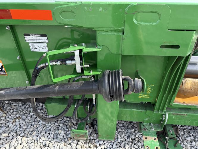 John Deere 612C