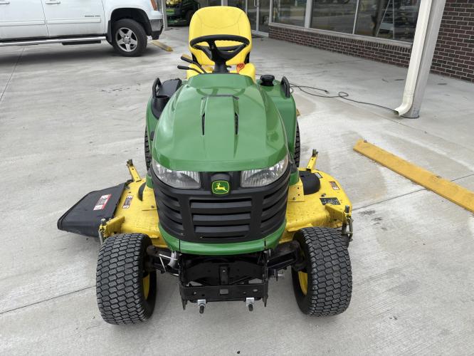 John Deere X730