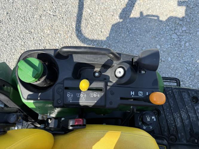 John Deere 2025R